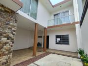 Se vende casa con alberca en Plan de Ayala