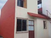 SE vende casa con amplio Patio