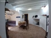 SE VENDE CASA CON COCHERA EN ABLA