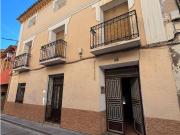 Se vende casa con corral en Calatorao