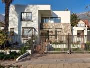 Se vende casa con energia solar 5d 4b 4estac