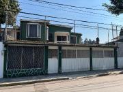 SE VENDE CASA CON JARDIN EN BOSQUES DEL VALLE, COACALCO...