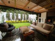 Se vende casa con jardín en San Juan de Cumbayá
