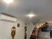 SE VENDE CASA CON PISCINA EN JUAN B SOSA CHUBURNÀ