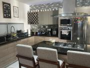 SE VENDE CASA CON RECAMARA EN PLANTA BAJA EN JARDINES DE...