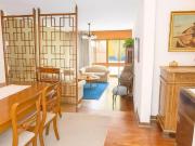 Se vende casa con salida a parque en La Aurora – Miraflores