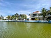 SE VENDE CASA CON SALIDA AL MAR EN POZOS COLORADOS – F.V