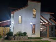 SE VENDE CASA CON UBICACION PREVILIGIADA