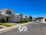 SE VENDE CASA CONDOMINIO BOSQUE REAL CURAUMA