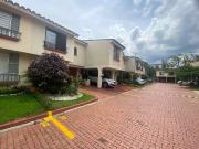 se vende casa condominio sur remodelada