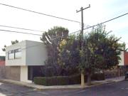 SE VENDE CASA / COPROPIEDAD 50%