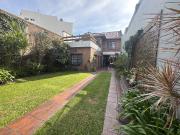 Se Vende Casa Cuatro ambientes, cochera pasante,...