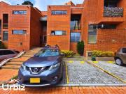 Se Vende Casa de 197 m² con Terraza y 3 pisos en Gratamira