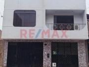 Se Vende Casa De 2 Pisos En San Martin De Porres A 2...