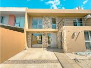 SE VENDE CASA DE 3 HABITACIONES EN TANDIL