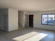 Se vende casa de 3 niveles en la Vista Residencial
