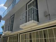 Se vende Casa de 3 pisos en Escuela Secundaria 160,...