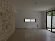 Se vende casa de 3 recamaras en residencial Vía Cumbres...