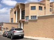 Se vende casa de 4 recámaras en Lomas Conjunto...