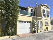 Se vende casa de 4 recámaras en Villa Fontana, Tijuana