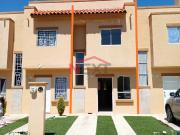 SE VENDE CASA DE DOS PLANTAS EN PRIVADA SANTA CLARA