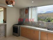 Se Vende Casa De Estreno En Characato