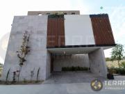 SE VENDE CASA DE LUJO EN CASTELA RESERVA RESIDENCIAL...