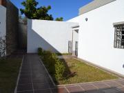 Se Vende Casa de Pasillo 1 Dorm. c/Patio en PB. Alberdi