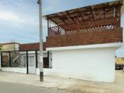 Se Vende Casa de Playa con Piscina en San Bartolo de 124 m²