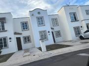 Se Vende Casa de Recuperación Bancaria en Av. Puerta...