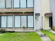 Se Vende Casa de Recuperación Bancaria en Cto. Zaria,...