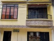 SE VENDE CASA DE TRES PISOS EN SAMARIA