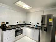 SE VENDE CASA DE UN PISO BARRIO FTIMA TULU VALLE