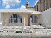 Se vende casa de una planta con excelente ubicaci?n en...