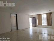 Se vende casa de una planta con excelente ubicación en...