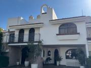 Se vende casa dentro de condominio en Parque de La...