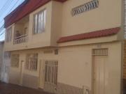 SE VENDE CASA DOBLE RENTA EN CALARCA