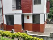 SE VENDE CASA DUPLEX EN CONJUNTO CERRADO EN DOSQUEBRADAS