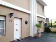 se vende casa en Alberdi