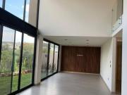 Se Vende Casa en Altozano, Doble Altura, Diseño de Autor, 4