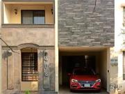 Se Vende Casa en Apodaca, Residencial Privado Triana