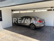 SE VENDE CASA EN AV. RIO CULIACAN COL. CUAUHTEMOC NORTE,...