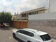 SE VENDE CASA EN: AVENIDA AZTLÁN, CIUDAD DEL SOL,...