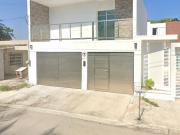 SE VENDE CASA EN: AVENIDA IGNACIO ZARAGOZA, CENTRO...