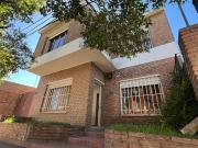 SE VENDE CASA EN B RIVADAVIA, VILLA MARIA