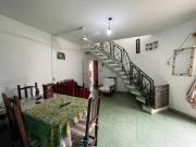 Se vende casa en barrio Alvear