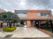 SE VENDE CASA EN BARRIO SAN CIPRIANO