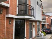 Se vende casa en Belmonte, conjunto Cerrado con piscina