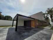 Se vende casa en Bosques de Santa Anita