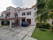 SE VENDE CASA EN C. VALLE DE BRAVO COLONIA SUPERMANZANA...